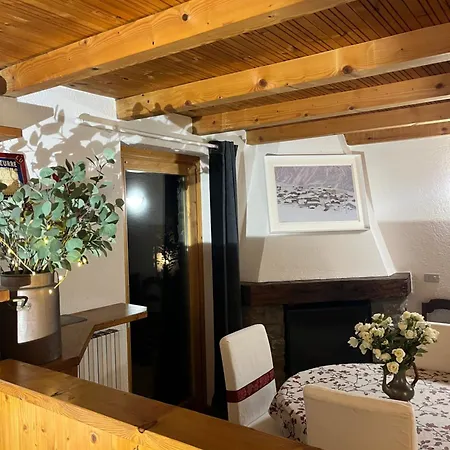 Blanc Le Duplex Apartament Courmayeur