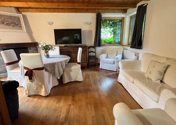 Blanc Le Duplex Appartement Courmayeur